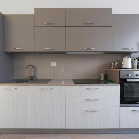 Milano Cosy Apt With Balcony! Εξωτερικό φωτογραφία
