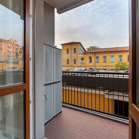 Milano Cosy Apt With Balcony! Εξωτερικό φωτογραφία