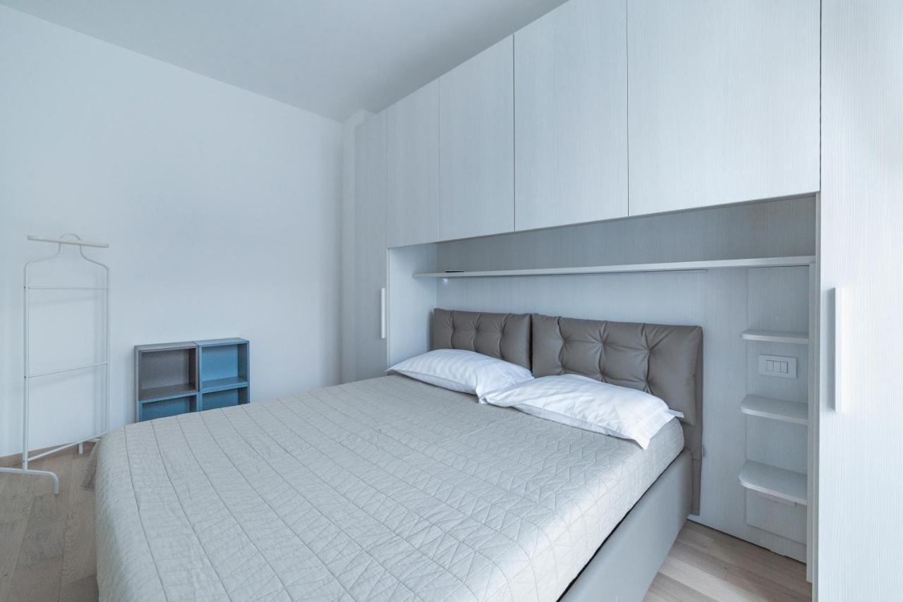 Milano Cosy Apt With Balcony! Εξωτερικό φωτογραφία