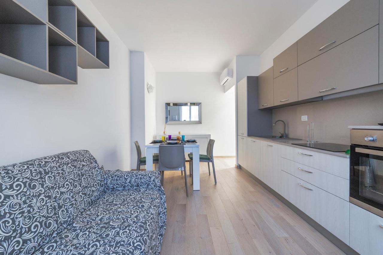 Milano Cosy Apt With Balcony! Εξωτερικό φωτογραφία